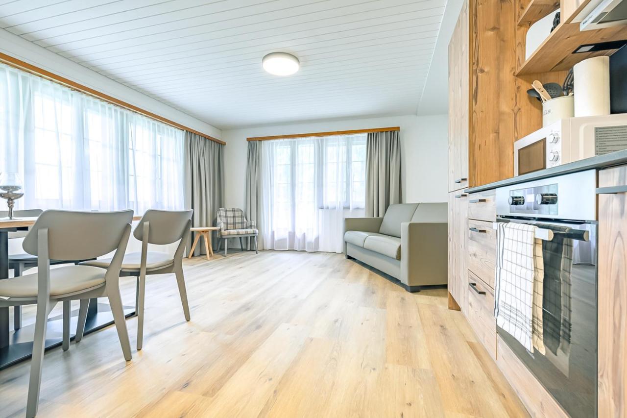 Lauberhorn Apartment - Aare Jungfrau Ag Гриндельвальд Экстерьер фото
